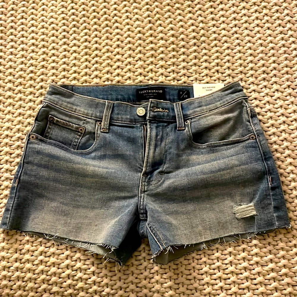 New with tags, Lucky Brand jean shorts. Never been worn, just slightly too big.